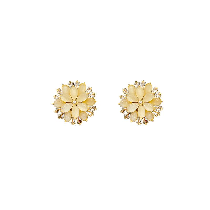 Korean version of light luxury zircon opal flower earrings women's exquisite high-end stud earrings retro temperament ear jewelry
