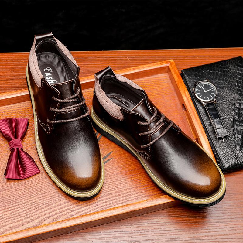 Fashion New Retro Mens Boots Classic Outdoor Leather Work Boots Luxury Brand Men Casual Shoes British Tooling  Footwear