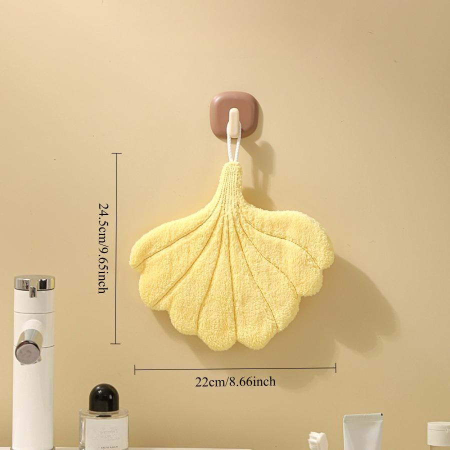 Household Maple Leaf Hand Wipes Multi Functional Thick Absorbent Wipes Kitchen and Bathroom Hooks Coral Velvet Handkerchiefs