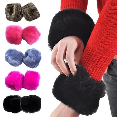 Windproof for Wool Coat & Jackets Clothing Accessories Furry Wrist Cuff Arm Warmer Warm Furry Wristbands Faux Fur Wrist Cuffs