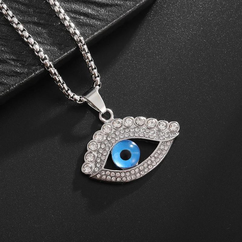 Rotating Eye of Horus Necklace for Men Retro Egyptian Amulet Pendant