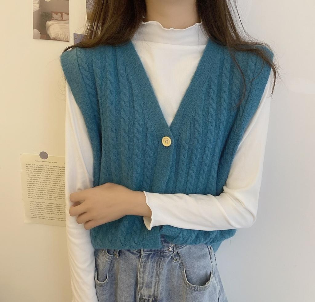 Vest Knitted Short Top Outfit Sleeveless Sweater Cardigan with Camisole for Women