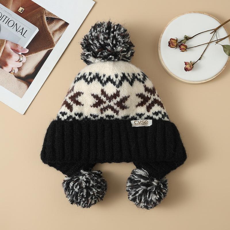 Ladies Snowflake Christmas Wool Hat Winter Fleece Thickened Cold Warm Hat Outdoor Travel Ear Hat New