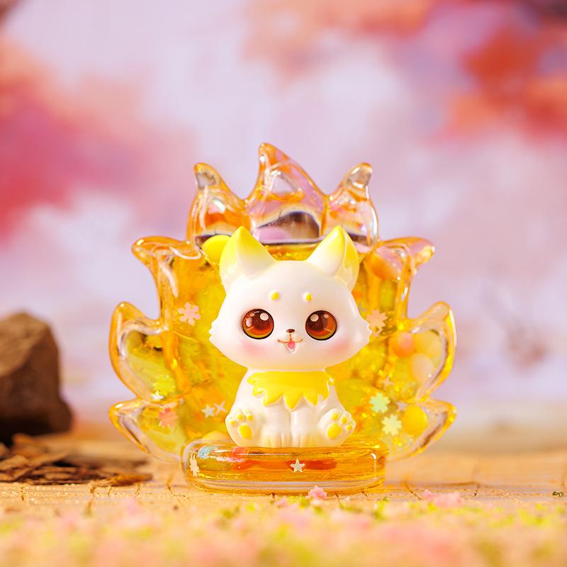 Iridescent Nine-Tailed Fox Blind Box: Adorable Sand Flowing Desktop Ornament Figurine Gift