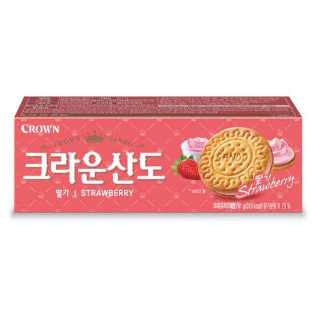 CROWN Sando Strawberry Flavor 61g – Soft & Sweet Korean Snack Cake