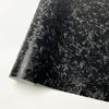Kohlefaser-Kurzschnitt-Schmiedevinyl Auto-Wrap-Folie Auto-Modifikations-Aufkleber Schutzstreifen Türschweller Seite