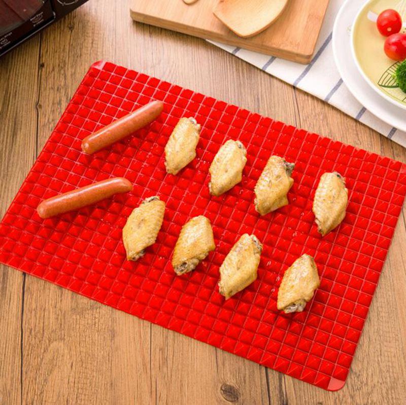 

Food-Grade Silicone Pyramid Baking and Grill Mat Small Red красный