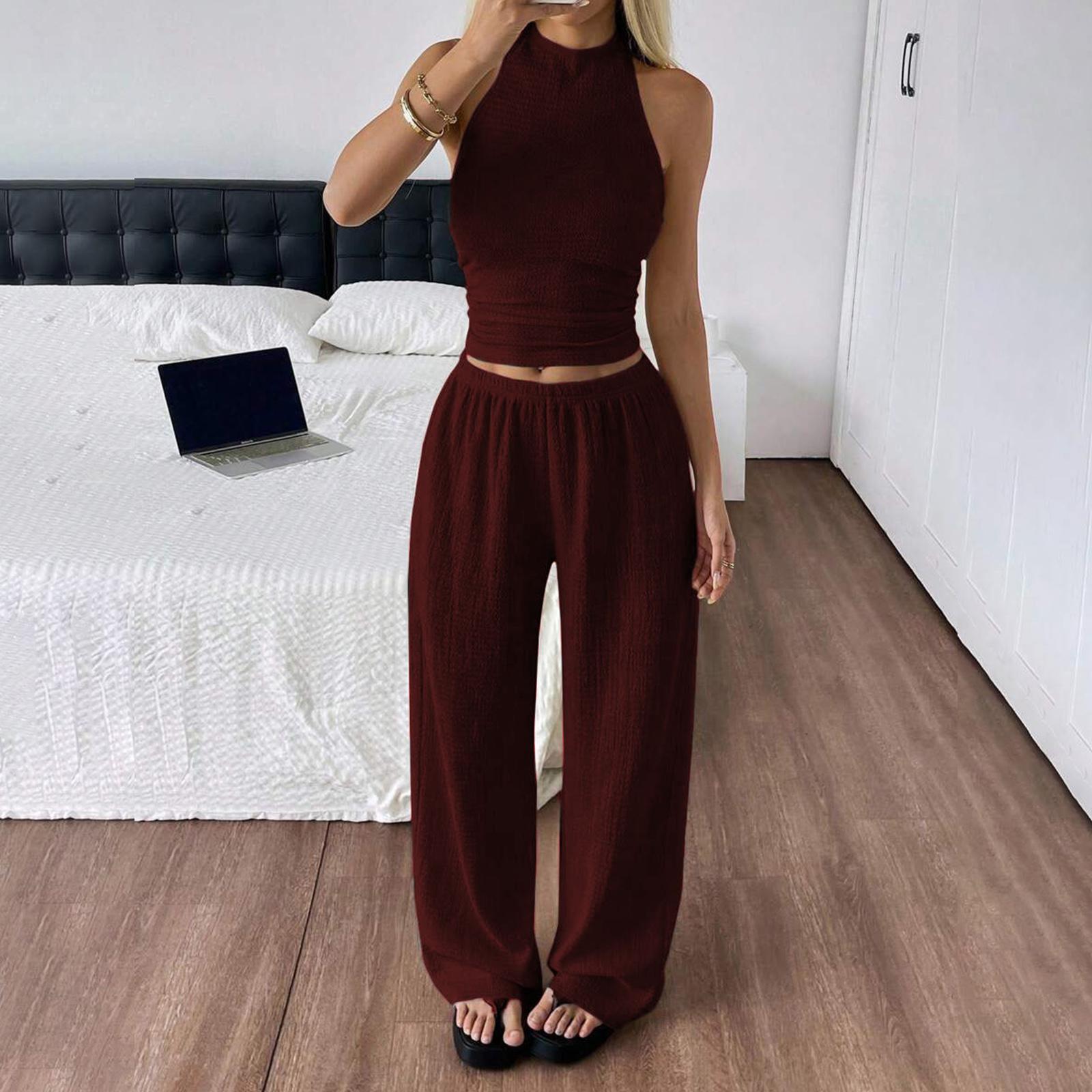 

Women’s Two Piece Set Sleeveless Halter Neck Top and Wide Leg Long Pants Casual Relaxed Fit Outfit for Daily Wear L
