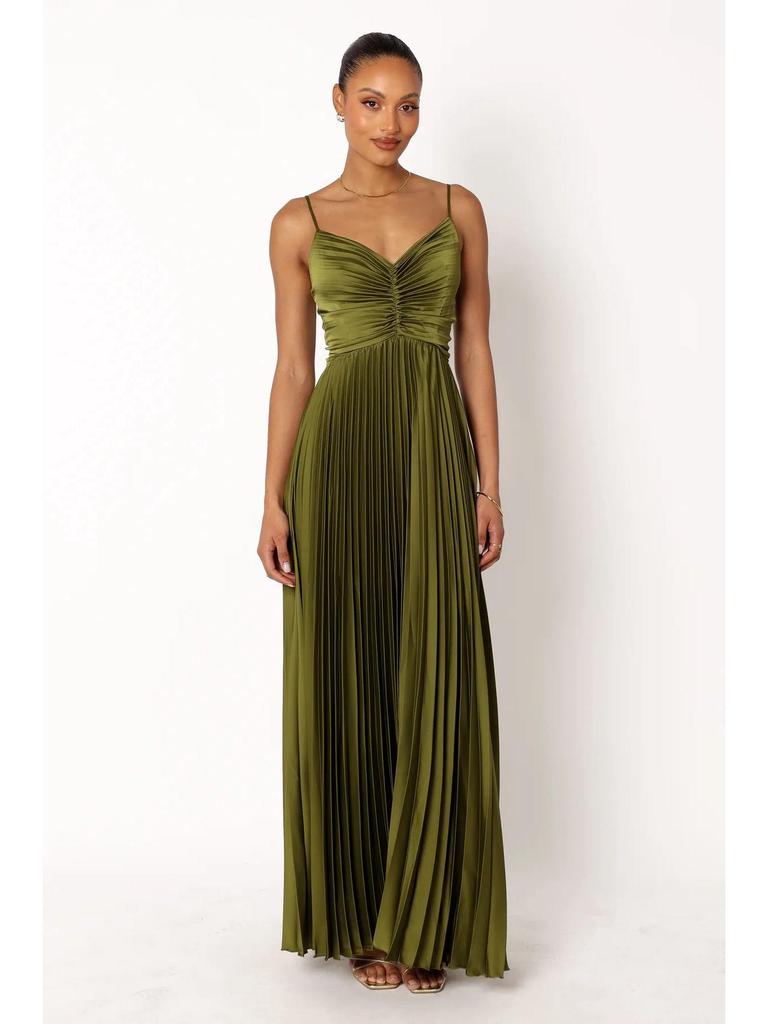 European Style Pleated Spaghetti Strap Dress - Women's Pine Smoke Ink Drop-Waist Long Dress