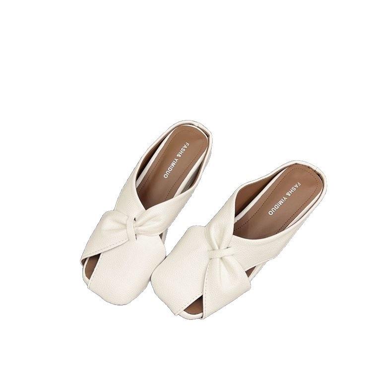 Baotou Halbschuhe modische Damen 2025 Sommer neue Mode flachsohliger Temperament lässig vielseitig Ein-Pedal coole Hausschuhe