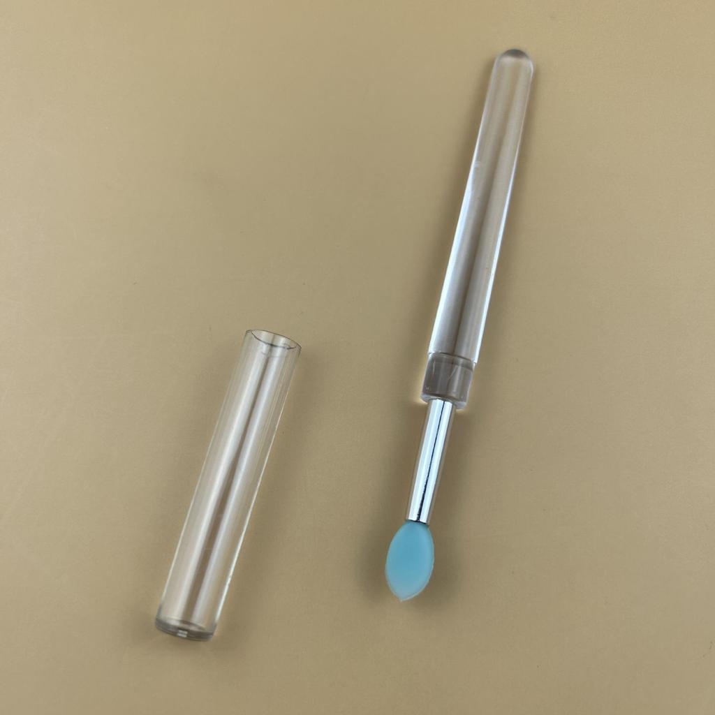 Portable Silicone Lip Brush with Lid - Mini Lip Mask, Balm, & Lipstick Brush