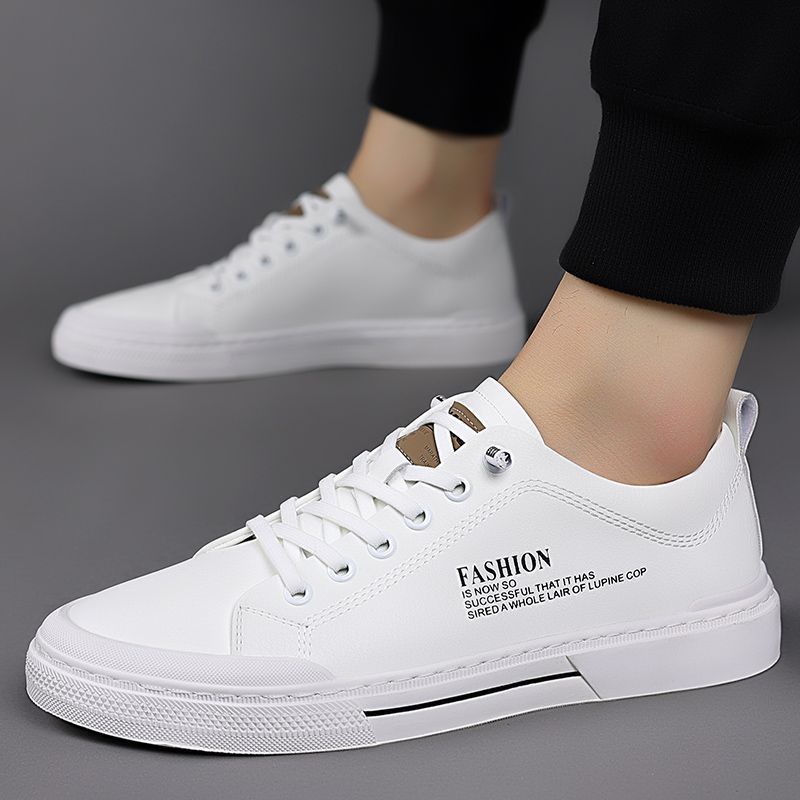 New Shoes for Men Genuine Leather Casual Shoes Concise White Flat Skateboard Shoes Street Cool Slip-on Sneaker