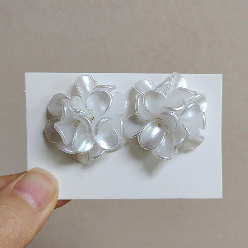 Modischer Ohrschmuck Süße Ohrstecker Stilvolle Ohrnadel Schöne ABS-Blumen-Ohrringe Perlenohrringe für einzigartige Stile
