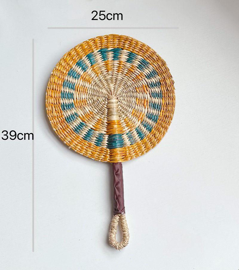 Leque de Palha Tecida Refrigeração de Verão Leque de Grama Tecido à Mão Leque Feito à Mão Decorações Nórdicas para Pendurar para Quarto Festa de Casamento Decorações de Casa