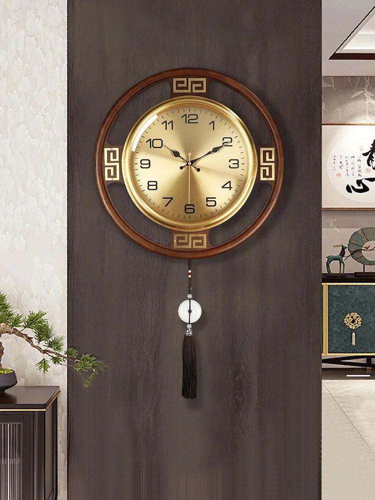 New Chinese style wall clock living room home entrance solid wood wall clock simple atmospheric silent clock