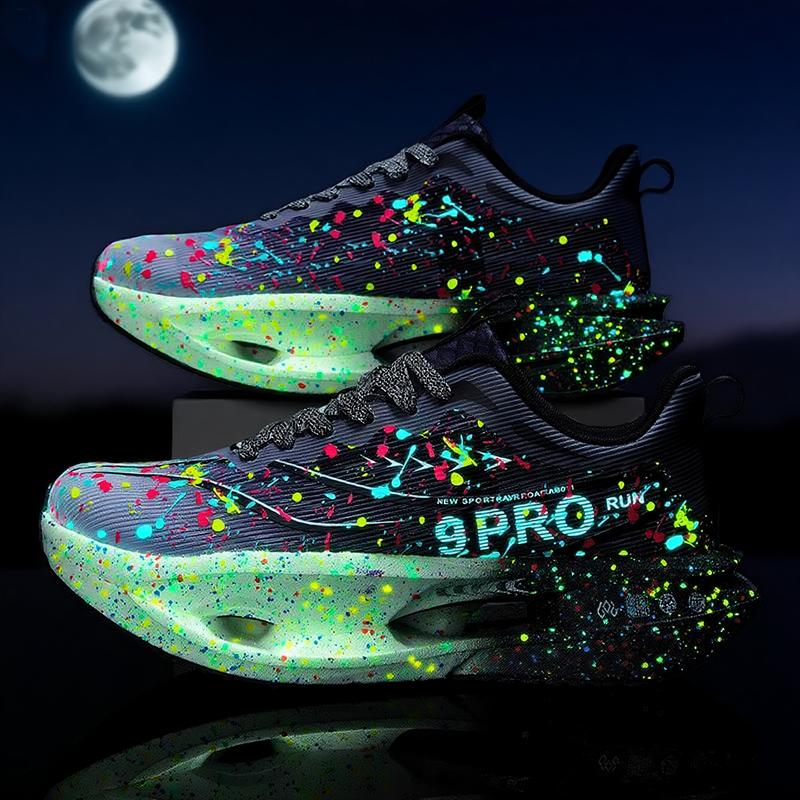 Professional Carbon Plate Marathon Men's Running Shoes Breathable Lightweight Comfortable Non Slip Night Light Sports Shoes