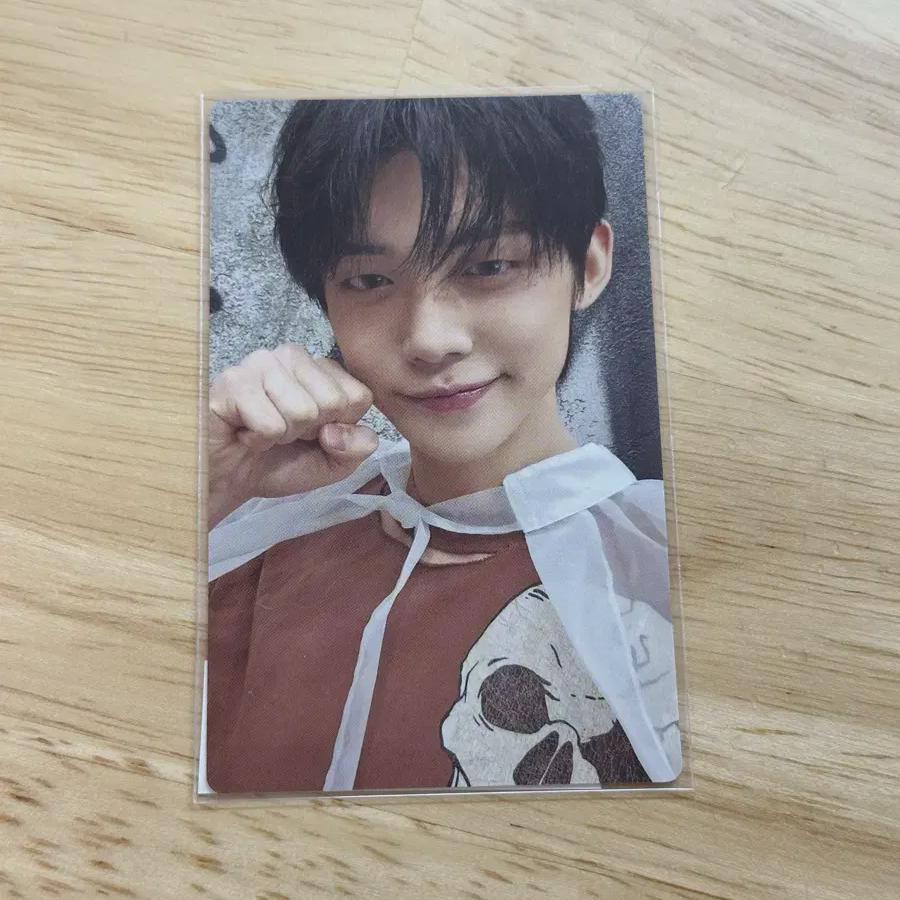  Chikai Universal Limited Edition Album Photocard