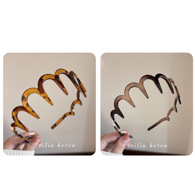 Fascia soffice ondulata: Antiscivolo, design a pettine a denti larghi, perfetto per lavare il viso senza ostruire i pori—dolce nuovo stile!