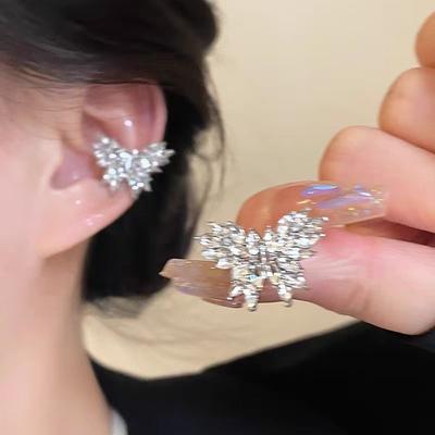 Fashion Ear Clips Without Ear Piercings, Advanced Sense, Cold Wind Design Sense, Personalized Earrings, Women's Sweet and Cool Versatile Butterfly
