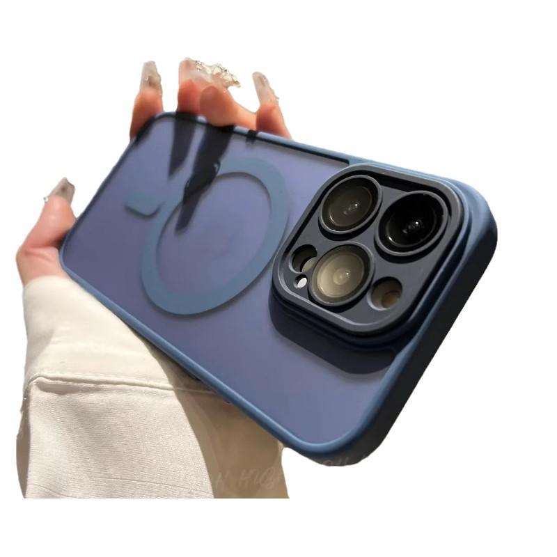 Comes with Lens Film, Skin Matte, Magnetic, Wireless Charging, Suitable for Iphone16promax Mobile Phone Case, Apple 15.