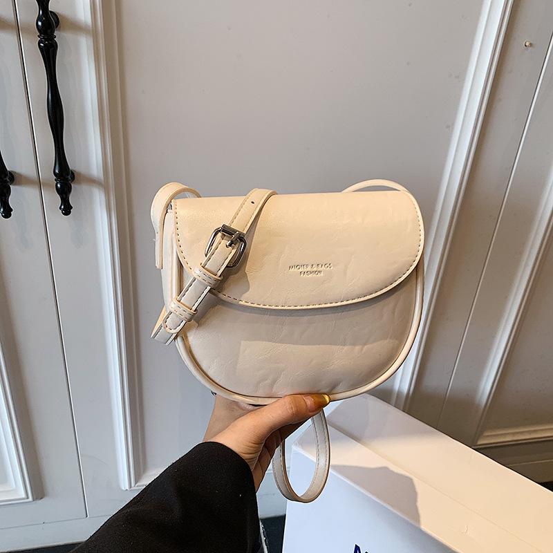 Niche saddle bag new fashionable versatile messenger small bag simple shoulder bag mobile phone bag