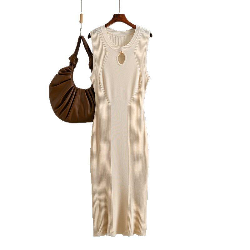 Summer Round-neck Sleeveless Ice Silk Knitted Dress, Slimming and Elegant, Solid Color Base Dress, Mid-length