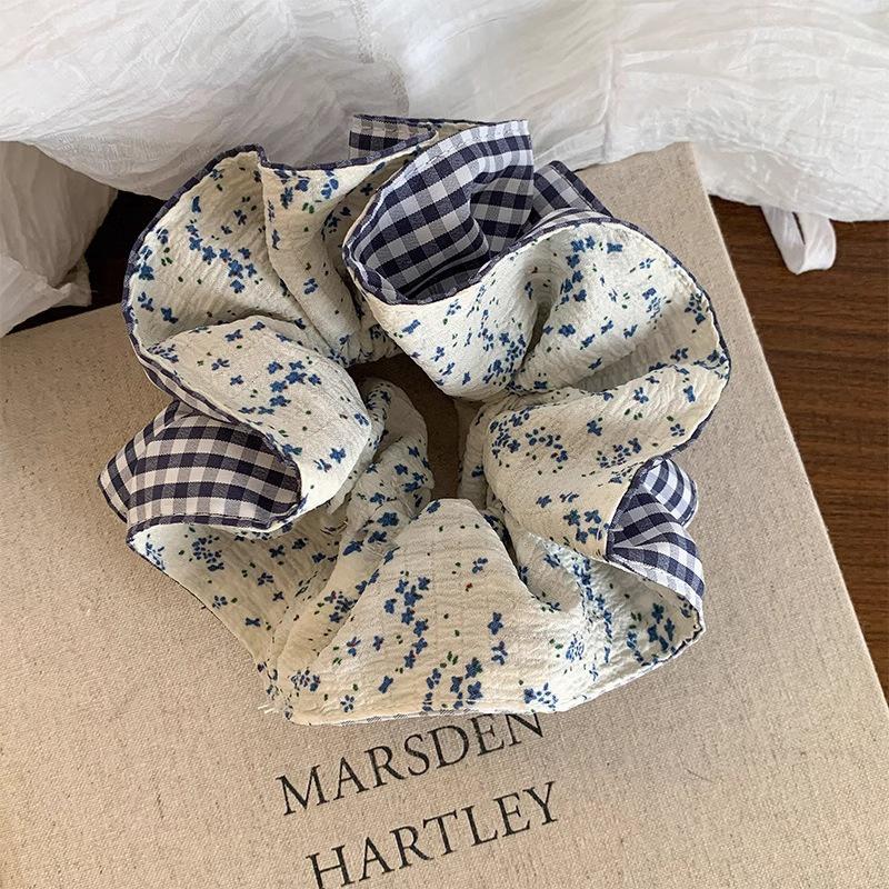 1/3Pcs Double Sided Scrunchies Floral Gingham Patterns Fashionable Hair Ties For Women'S Charming Looks