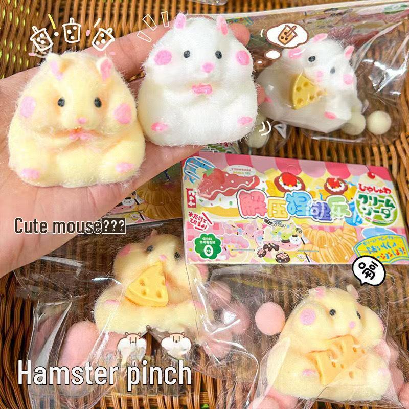 

Супер горячая декомпрессионная плюшевая кукла Cat: Забавная игрушка-котенок, которую можно щипать