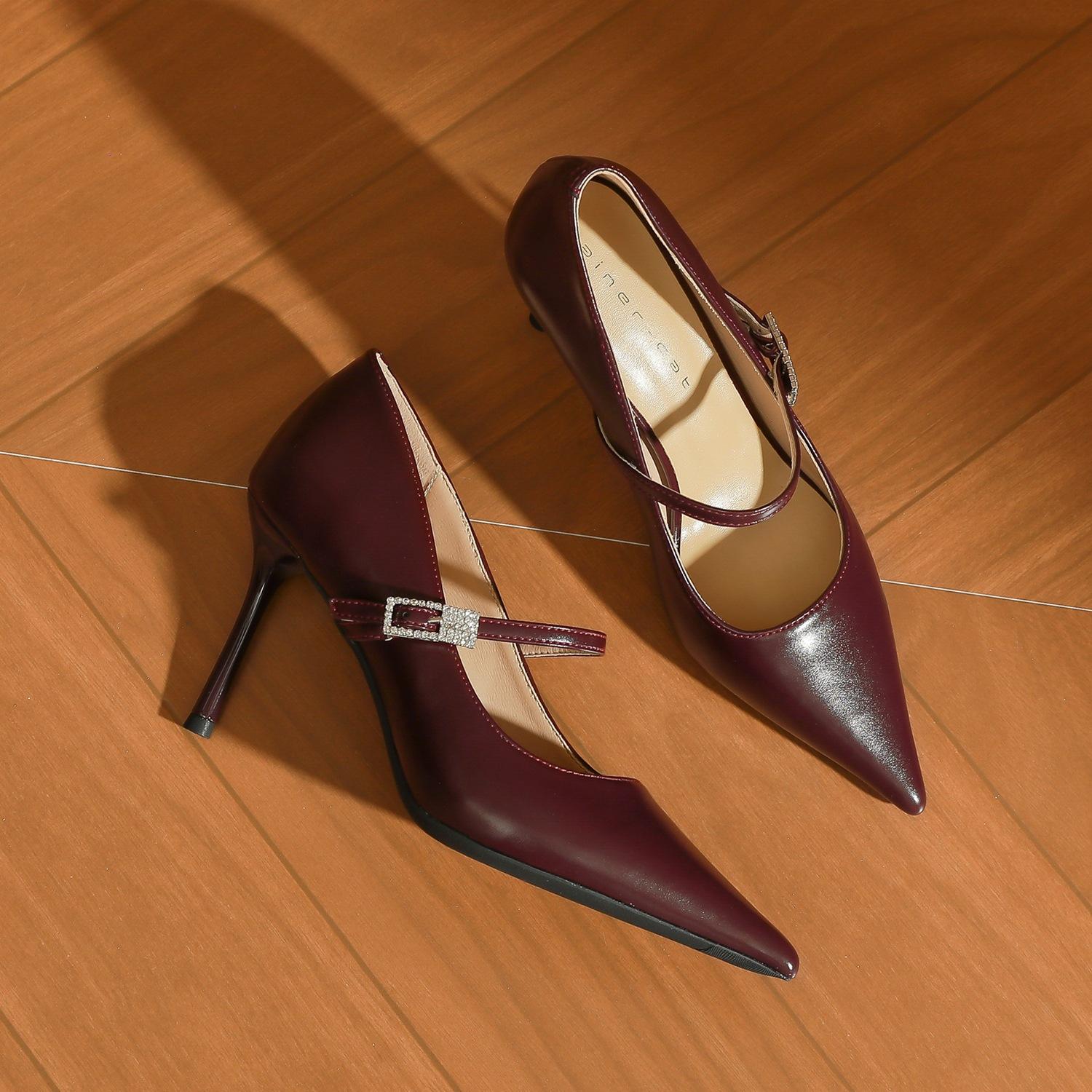 

8872 [sheepskin] high heels women s thin heels 2025 new pointed one-word with temperament light mouth commuting shoes 39