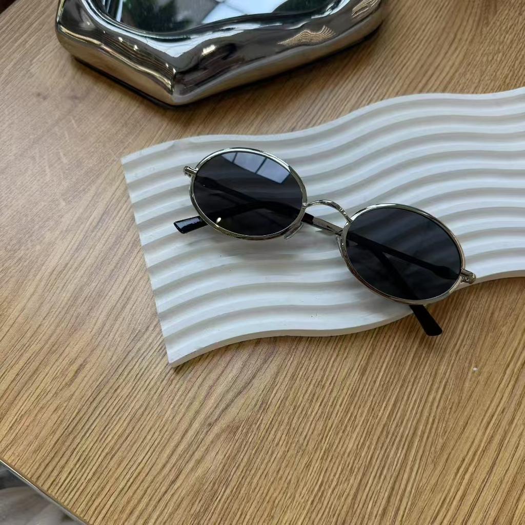 Vintage Oval Sunglasses for Women Men Retro Style UV Protection Driving Travel Fashion Sun Glasses