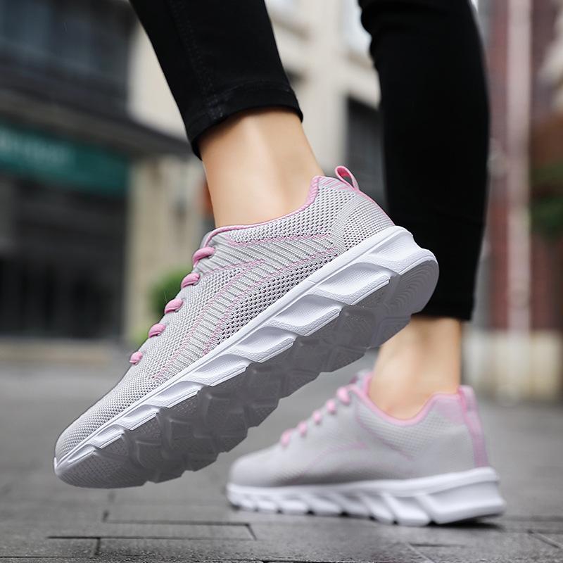 Breathable Mesh Sneakers Women's New Wave Shoes Mesh Fly-woven Women's Shoes Soft Sole Lightweight Travel Shoes Women