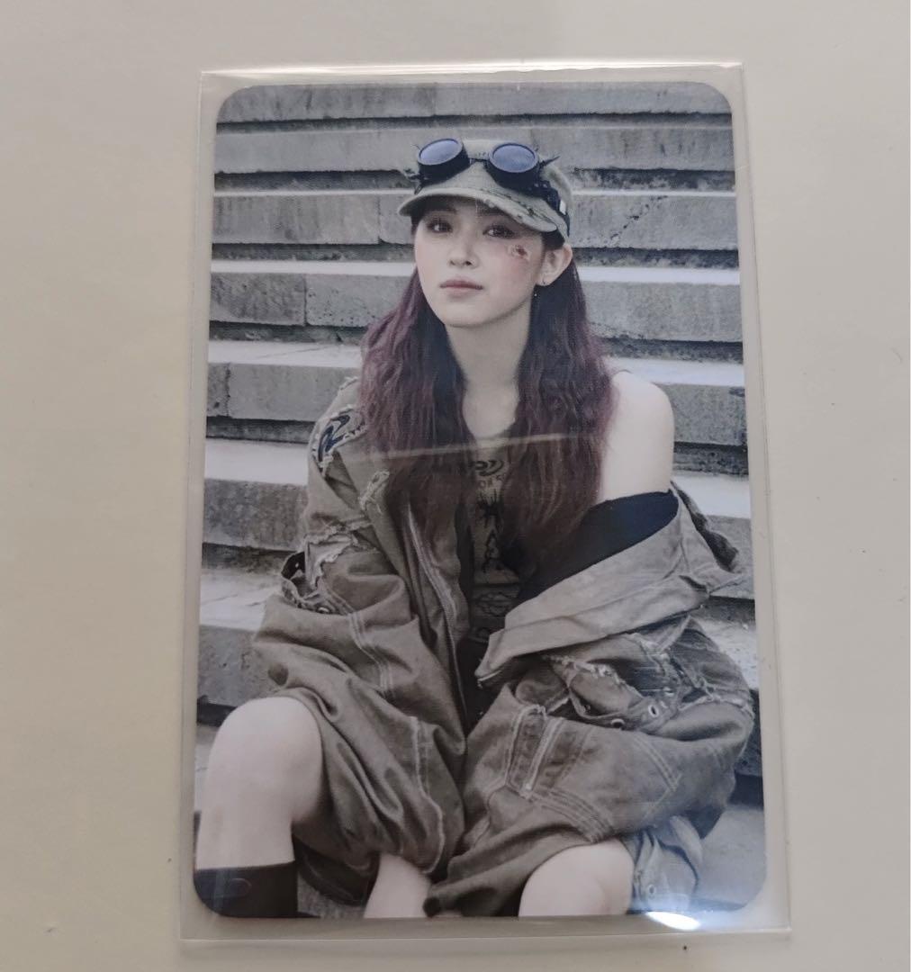 

[USED] itzy GWBG withmuu Limited Bonus Trading Card Ryujin B