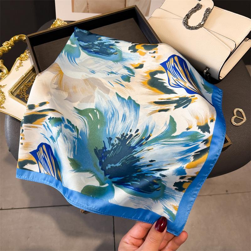 French light luxury chain small square scarf simulation silk printing silk scarf headscarf women's spring and summer scarf temperament scarf scarf new