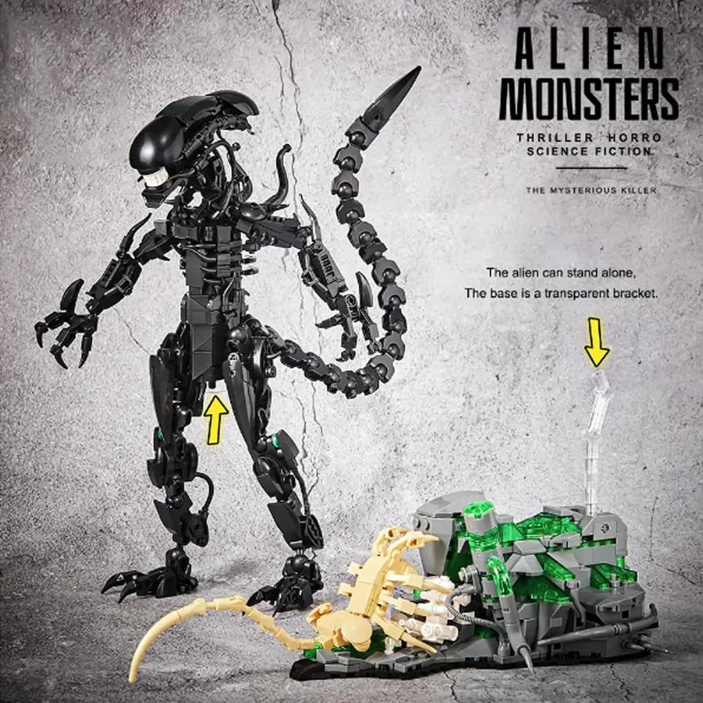 MOC 7048 Alien Monsters Building Blocks Set Xenomorph Model Building Kit 958PCS Creative Movies Series Toys for Adults and Kids
