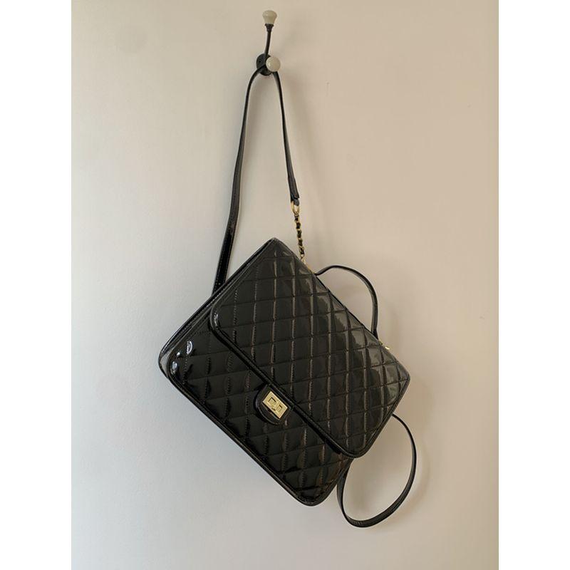 

Ожирение Самодельный Женский Патентная Кожа Класс Рабочая Одежда Рюкзак Black