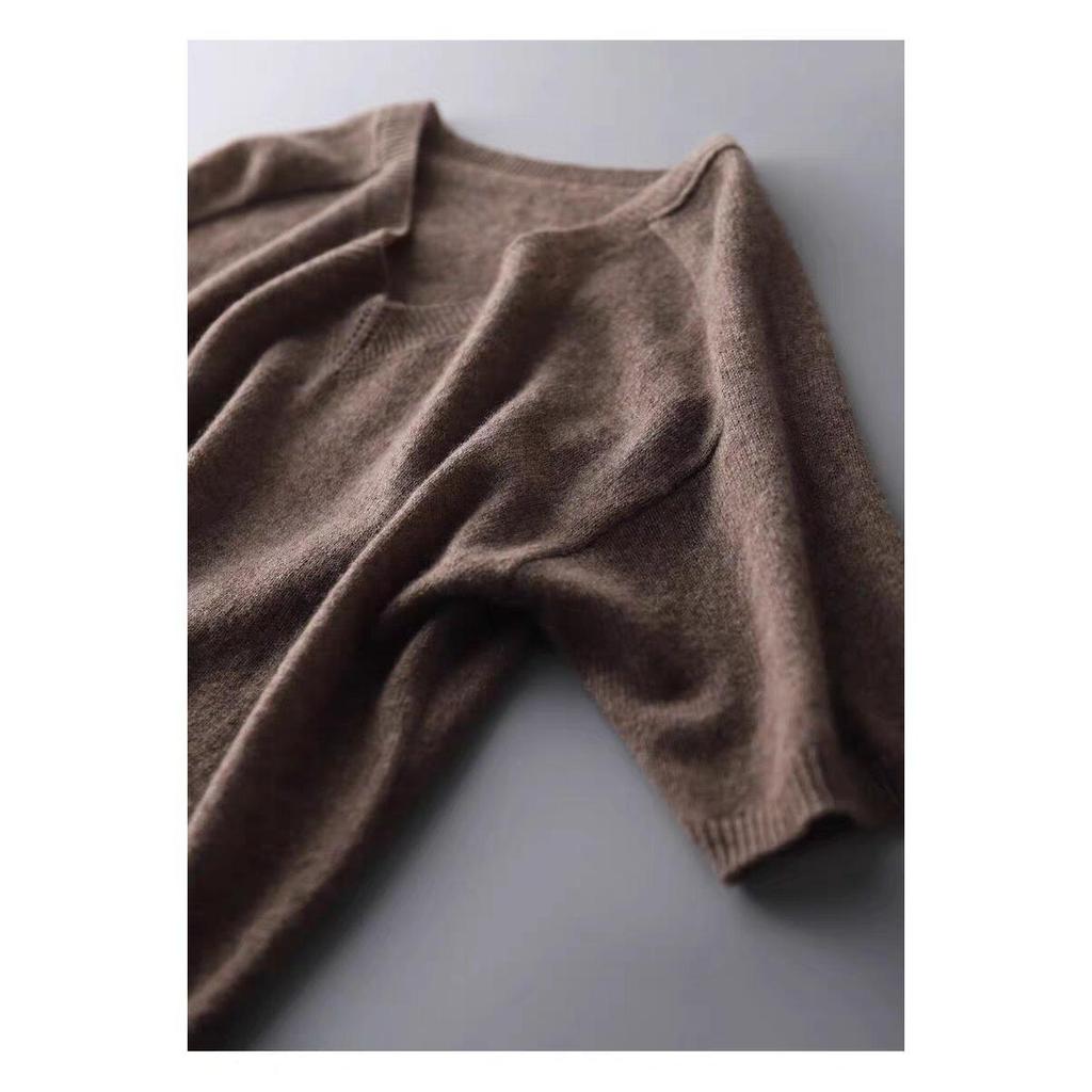 Übergröße Weiches Temperament Modisch und Elegant V-Ausschnitt Einfarbig Strickware Locker Oberbekleidung T-Shirt Tops