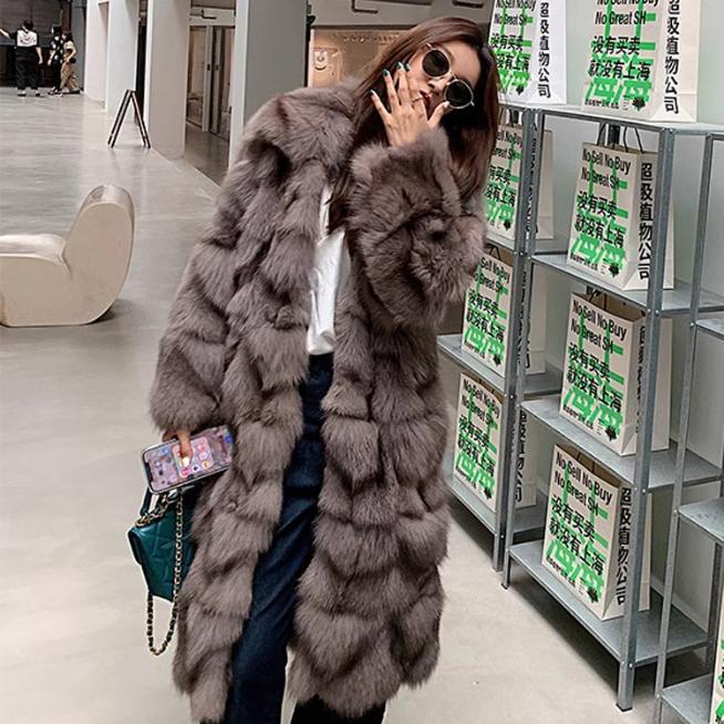 

Женская куртка из искусственного лисьего меха S