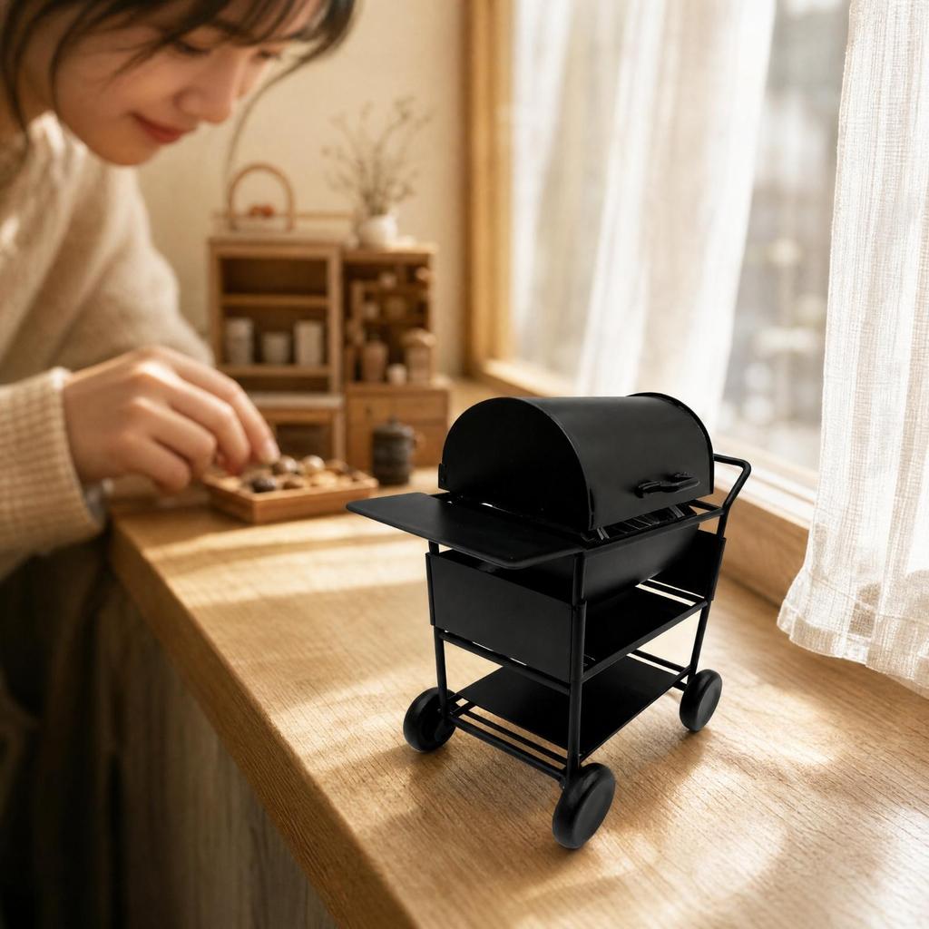 Miniature Barbecue Grill with Openable Lid Decorative Dollhouse