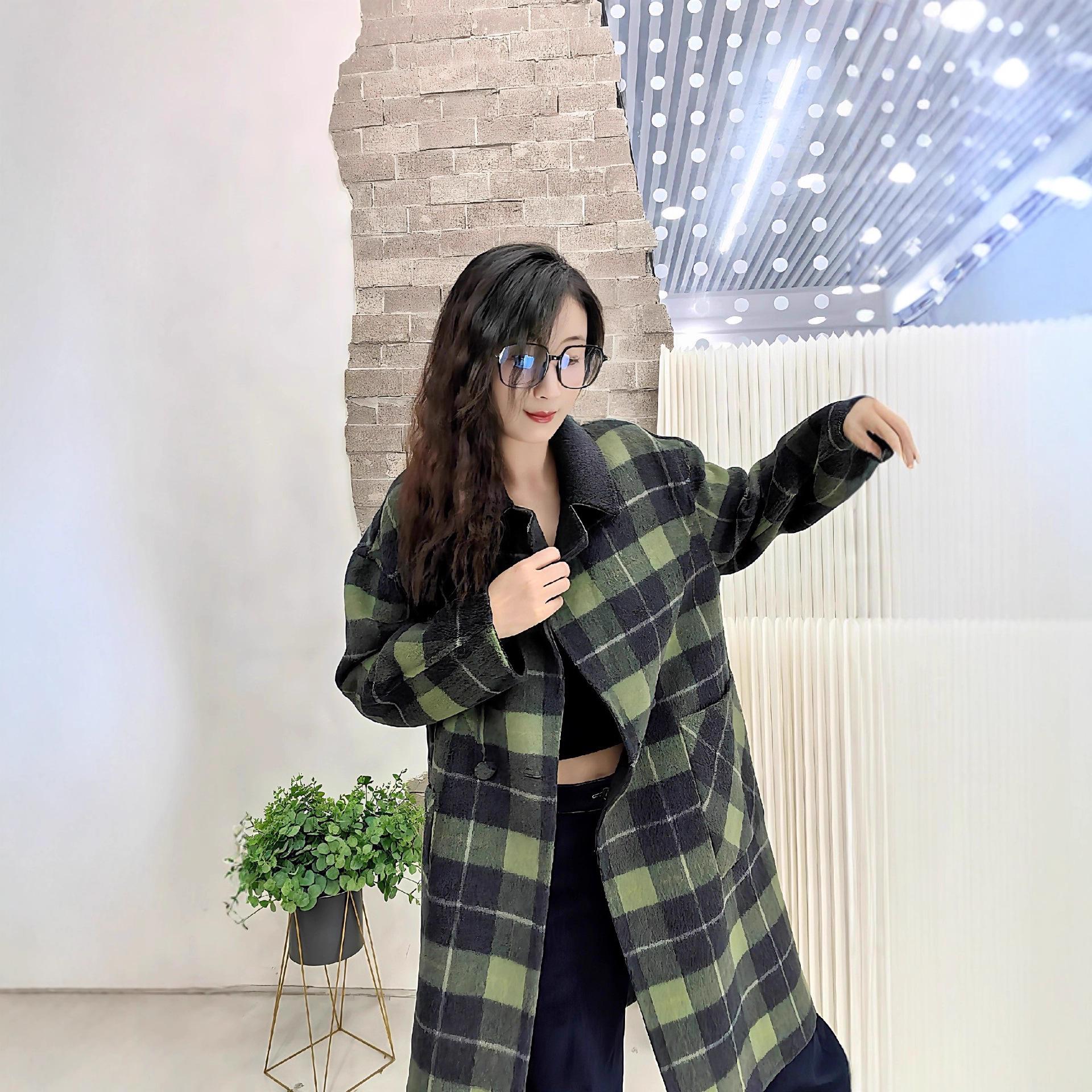 

Двустороннее клетчатое пальто из кашемировой шерсти 2025: Легкая роскошь, высокая мода Medium