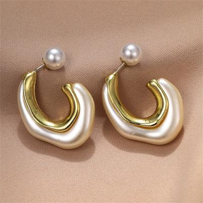 Fashion Earrings Irregular Shaped Pearl C-shaped Earrings