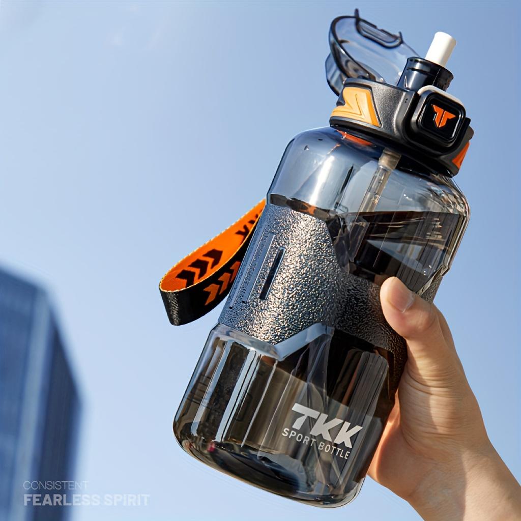 

Tkk 1Pc Tritan Bpa-Free Oval-Shaped Sports Water Bottle With Flip-Top 1500Ml/50Oz Leakproof Portable Rope Handle Straw