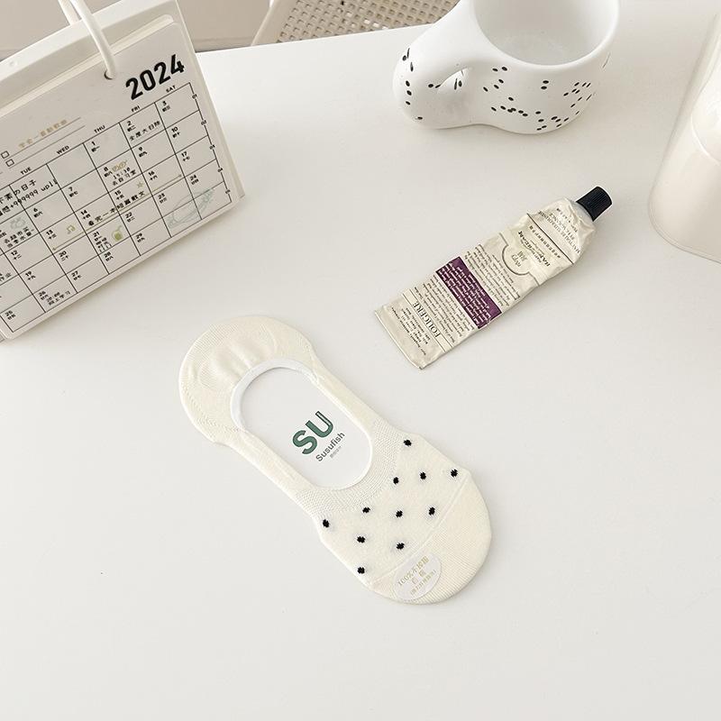 Cute and Versatile Simple Polka Dot Socks for Spring and Summer, Women's Shallow Mouth Invisible Boat Socks, Breathable Thin Women's Socks