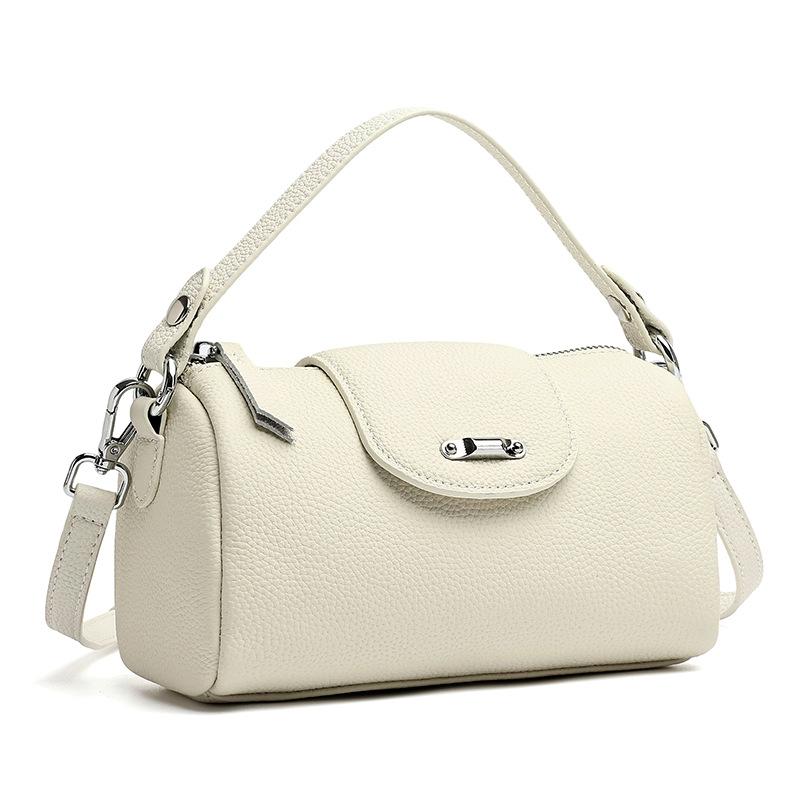 The first layer of cowhide Boston versatile women's bag shoulder messenger change fashionable simple practical soft leather drum pillow bag