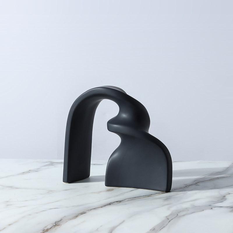 Modern Luxury Minimalist Geometric Abnormity Twisted Twisted Ribbon Ceramic Ornaments Home Hotel Club Soft Decorations чёрный