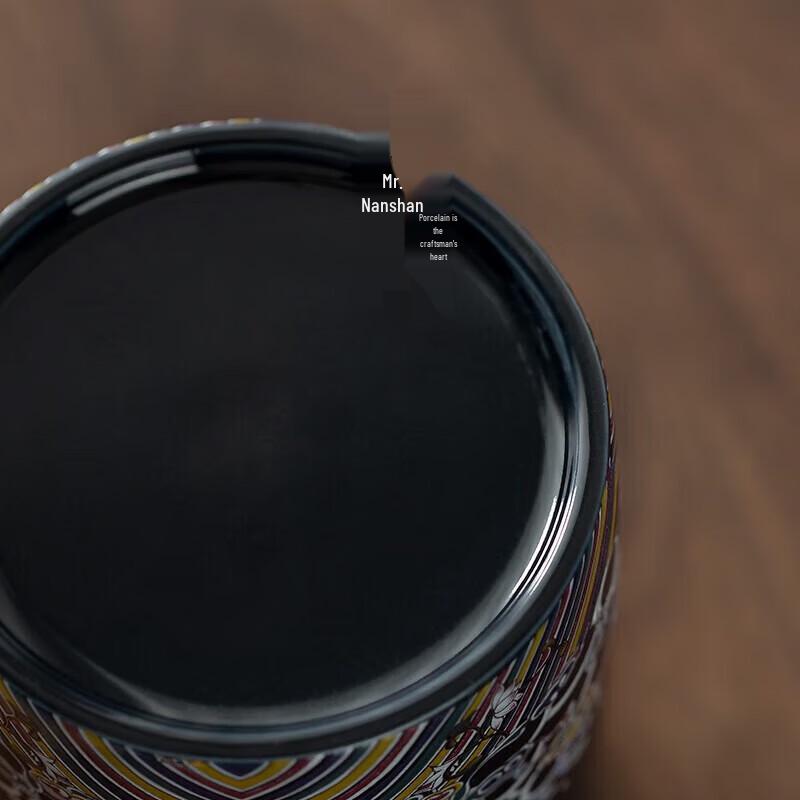 Nanshan Mr. Chinese Ceramic Tea Storage Jar