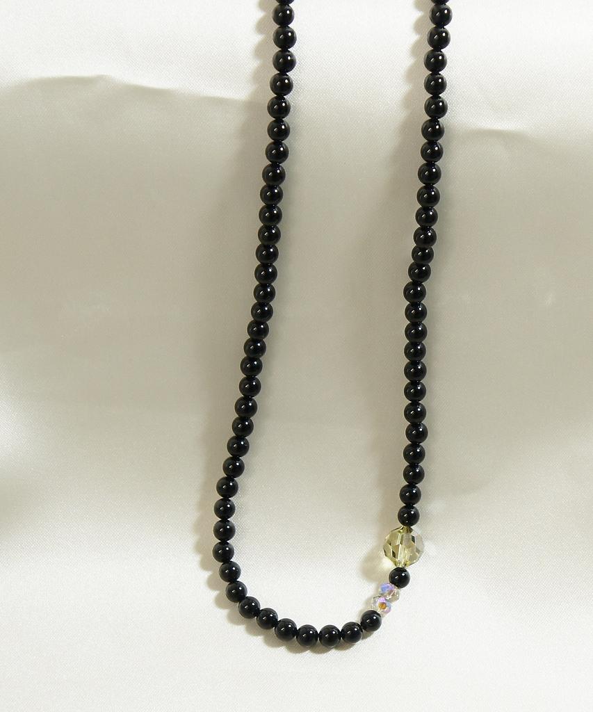 Treaju Crystal Cutting Onyx Necklace