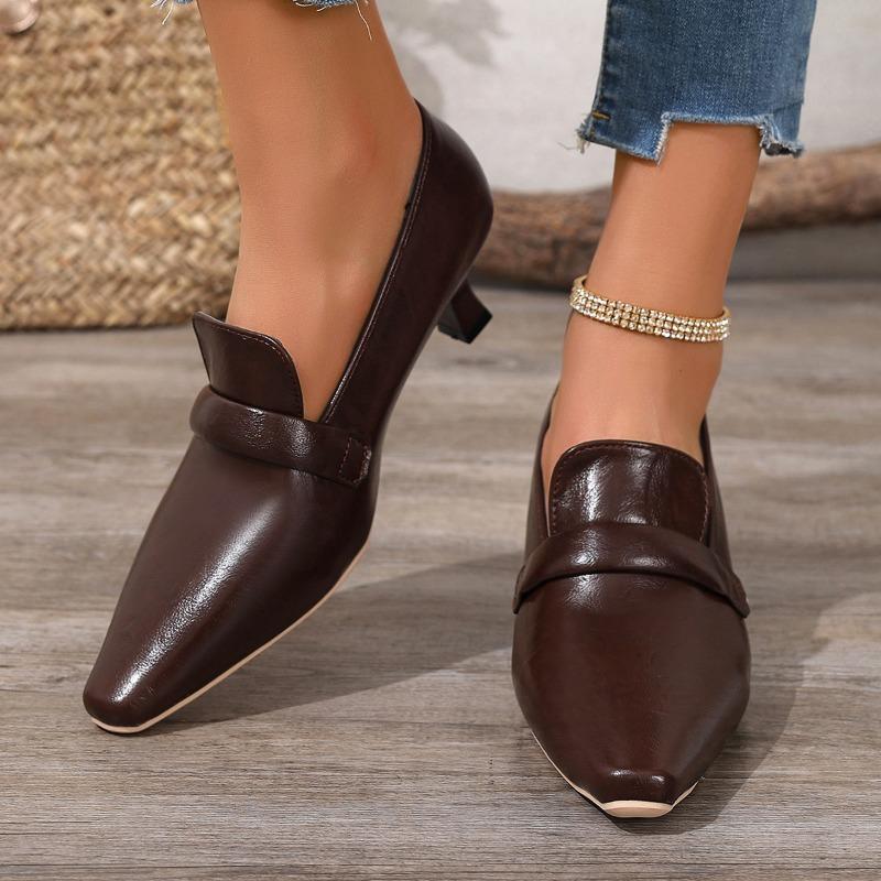 Fashion French Retro Temperament Low-heeled Shoes Women's Spring New  Pointed High Heels Small Leather Shoes Large Size 43