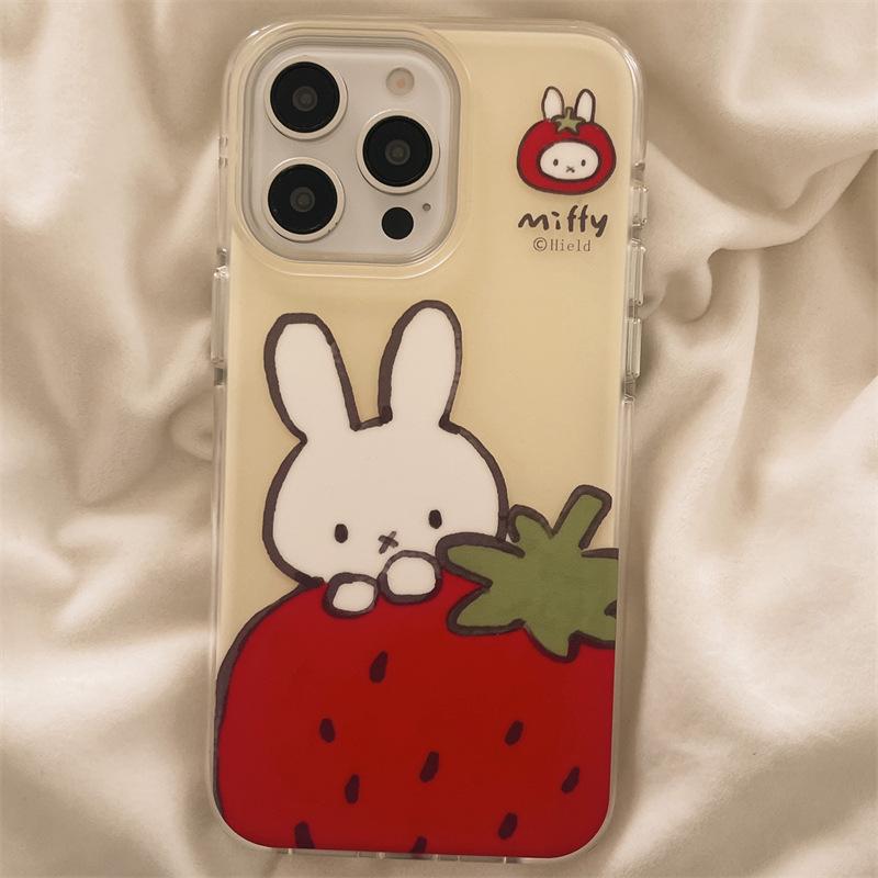 Japanese and Korean Cartoon Strawberry Hanging Decoration Suitable for Apple 16 Mobile Phone Case IPhone 15 Promax14 Mifee Rabbit 13