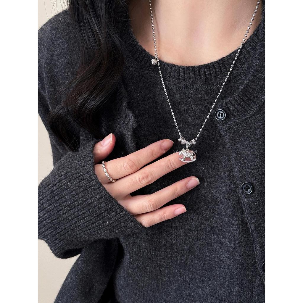 Zircon Pony Flower Pendant Necklace - Cold Style Sweater Chain Jewelry