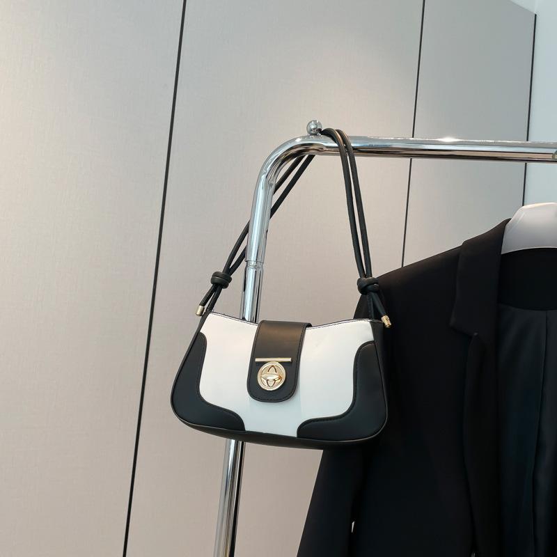 Women's High-end Shoulder Bag 2025 Winter New Versatile Ins Popular Niche Design Women's Bag Temperament This Year